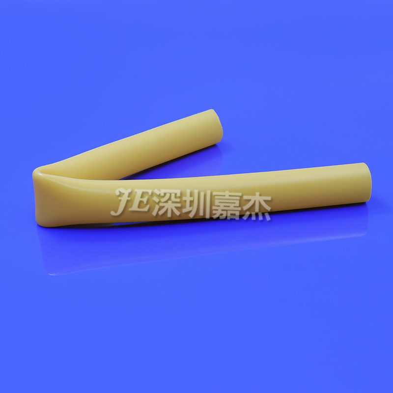女人操逼在线观看双色硅胶管